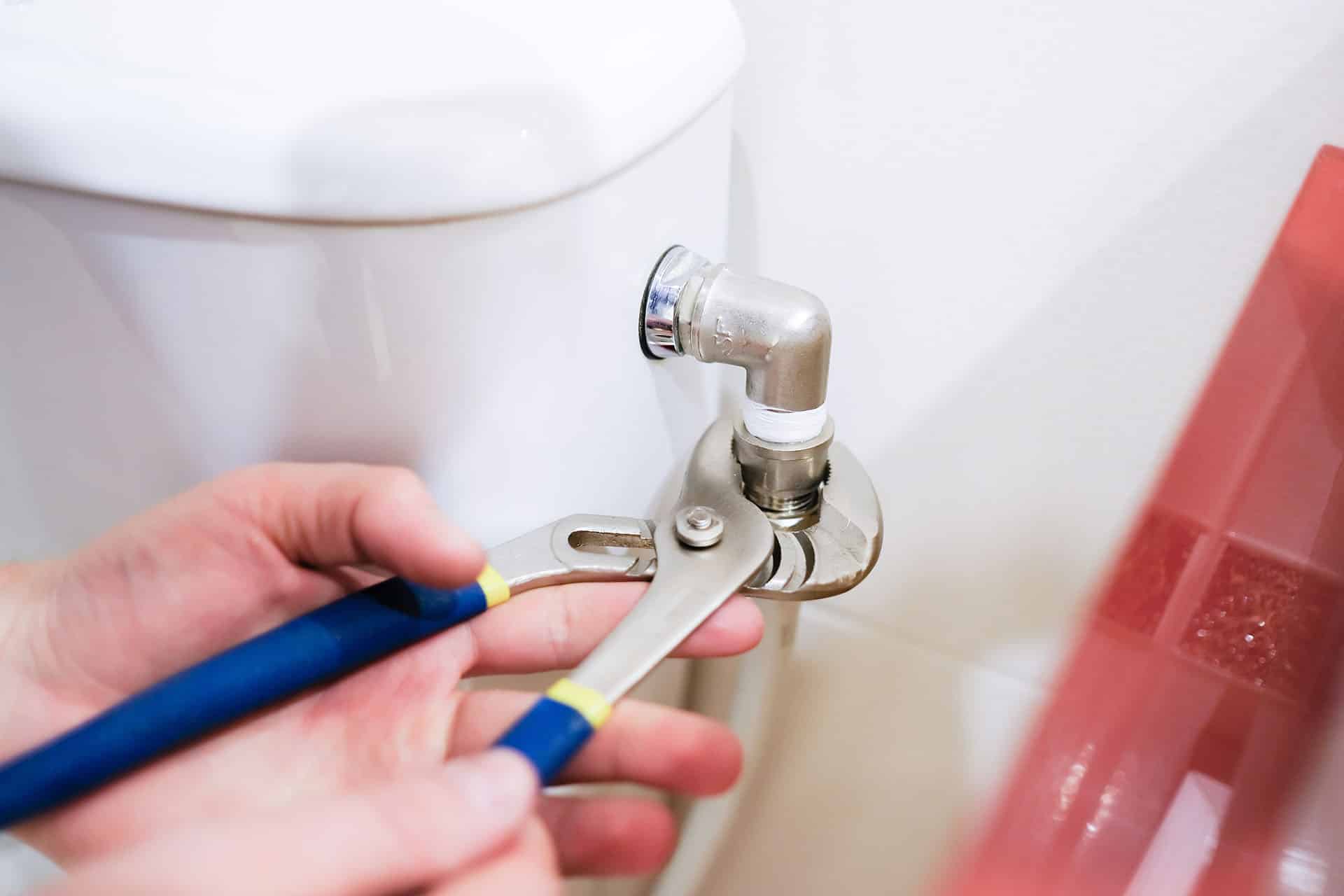 Banyo gider problemleri - sifon ve bağlantı kontrolü
